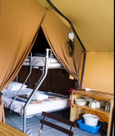 דסיז Camping Onlycamp Des Halles מראה חיצוני תמונה